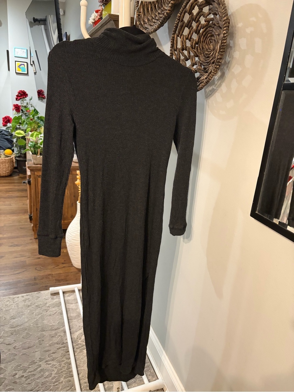 NWT ✨ LA made Black Ribbed Turtleneck Maxi Dress with slit - one size fits most